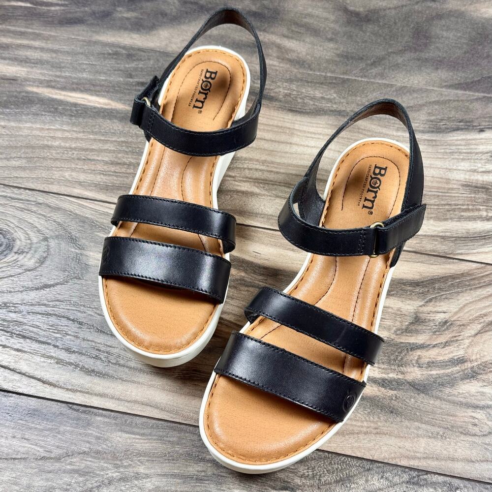NIB Born Pawnee 8M Black Leather Strappy Comfort Lightweight Wedge Sandals - Picture 3 of 11